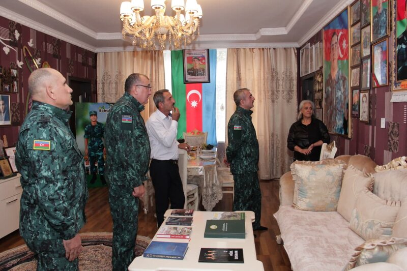 Elçin Quliyev şəhid ailələrini ziyarət etdi - FOTOLAR