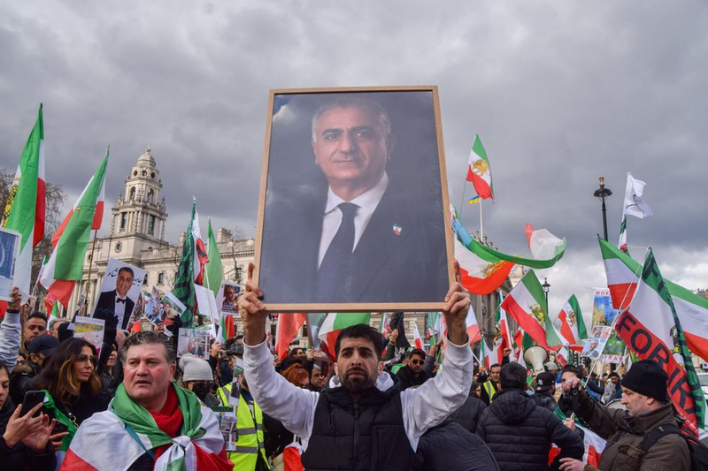 İranla bağlı SENSASİON DETALLAR: Pəhləvi hansı yolla GERİ QAYIDIR?