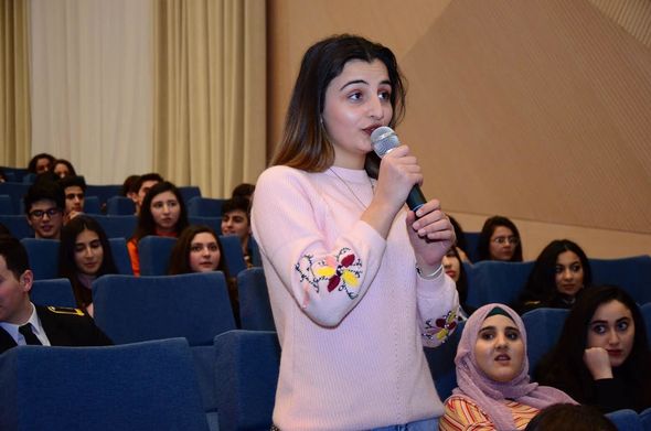 Tələbə gənclər təşkilatlarının fəalları ilə görüş təşkil edilib - FOTO