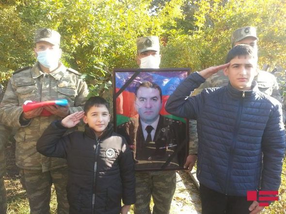 Şəhid polkovnik Babək Səmidli dəfn olunub - FOTO