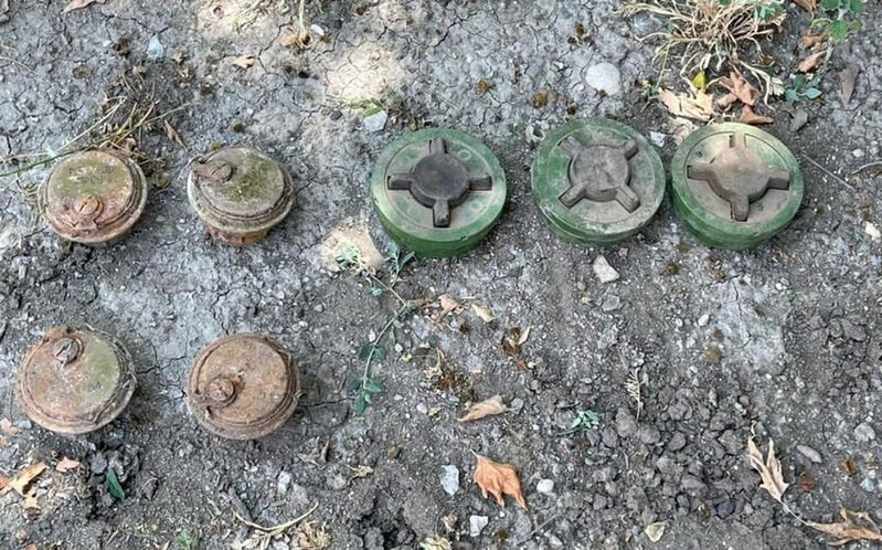 Zəngilanda düşmənin atıb qaçdığı xeyli sayda silah-sursat aşkar edildi - FOTOLAR