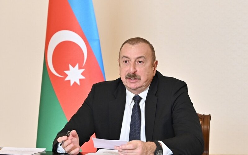 Prezident: 'Siyasət və həyat çox oxşardır, çünki siyasət insanlar tərəfindən yürüdülür