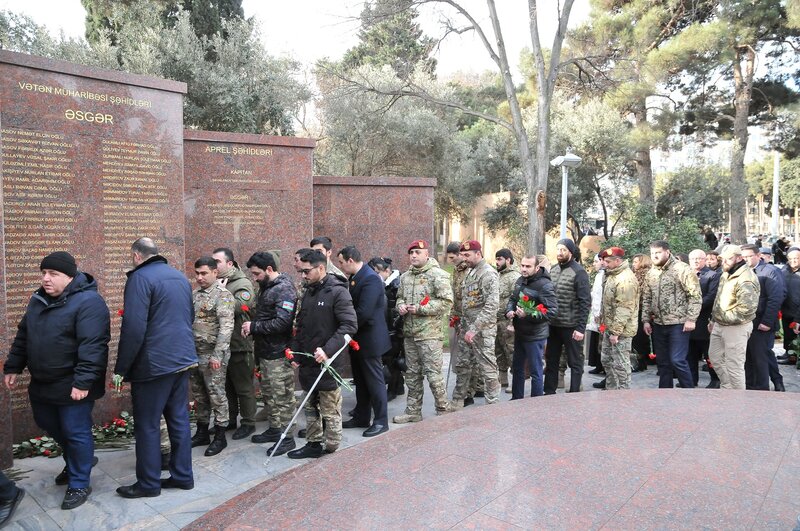 Abşeron rayonunda 20 Yanvar şəhidlərinin xatirəsi anılıb - FOTOLAR