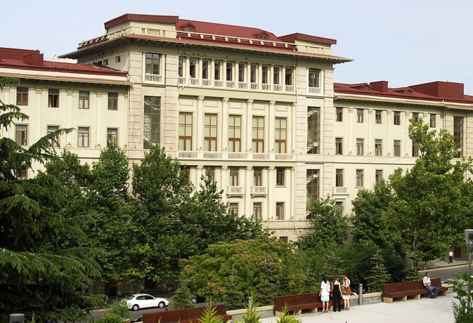 "Azərbaycan dilinin Orfoqrafiya Normaları"nda dəyişikliklər edilib - CƏDVƏL