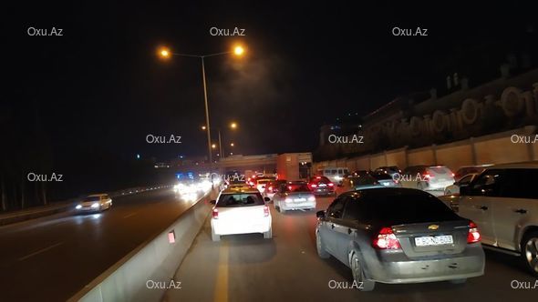 Bakı-Sumqayıt yolunda tıxac: Tbilisi prospektindən Xırdalana qədər - FOTO/VİDEO 