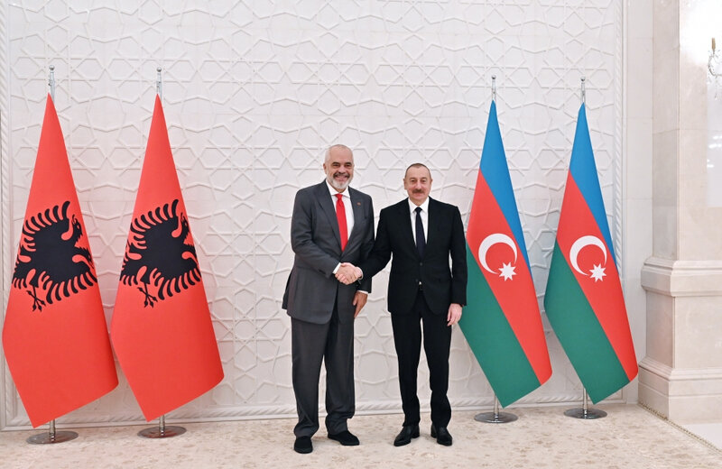 Azərbaycan Prezidentinin Albaniyanın Baş naziri ilə təkbətək görüşü olub - FOTO