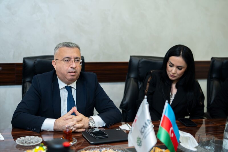 Qanvermə aksiyasında fəal iştirak edən şirkət rəhbərləri ilə görüş keçirildi - FOTOLAR