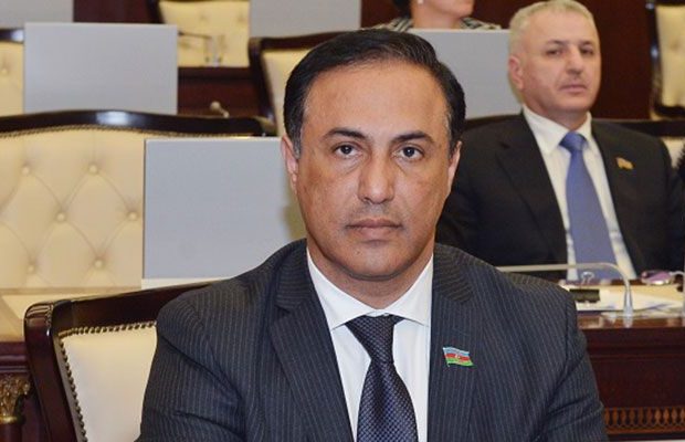 5000 nəfəri güclə toplayan partiyaların seçkilərdə 40 min imza toplaması inandırıcı görünmür