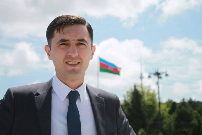 YAP-ın tədbirində iştirakıma görə məni tənqid edənlərin siyasi savadı yoxdur' - Tural Abbaslı