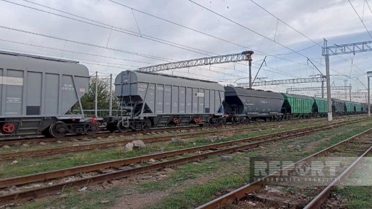 Rusiya taxılı ilə yüklənmiş qatar Azərbaycandan Ermənistana yola düşdü