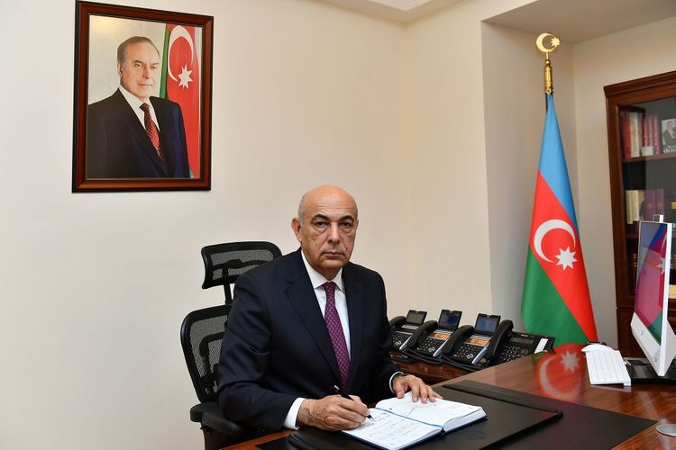 Ədalət Vəliyev dörd siyasi partiya sədri ilə videokonfrans formatında görüş keçirib