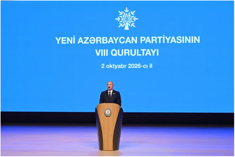 Heç kim bizə yol göstərməsin, hərə getsin öz xalqına, dövlətinə gün ağlasın