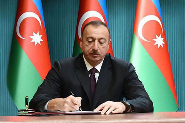 Azərbaycanda koronavirusla mübarizədə iştirak edən tibb işçilərinin əməkhaqqı artırıldı - SƏRƏNCAM 