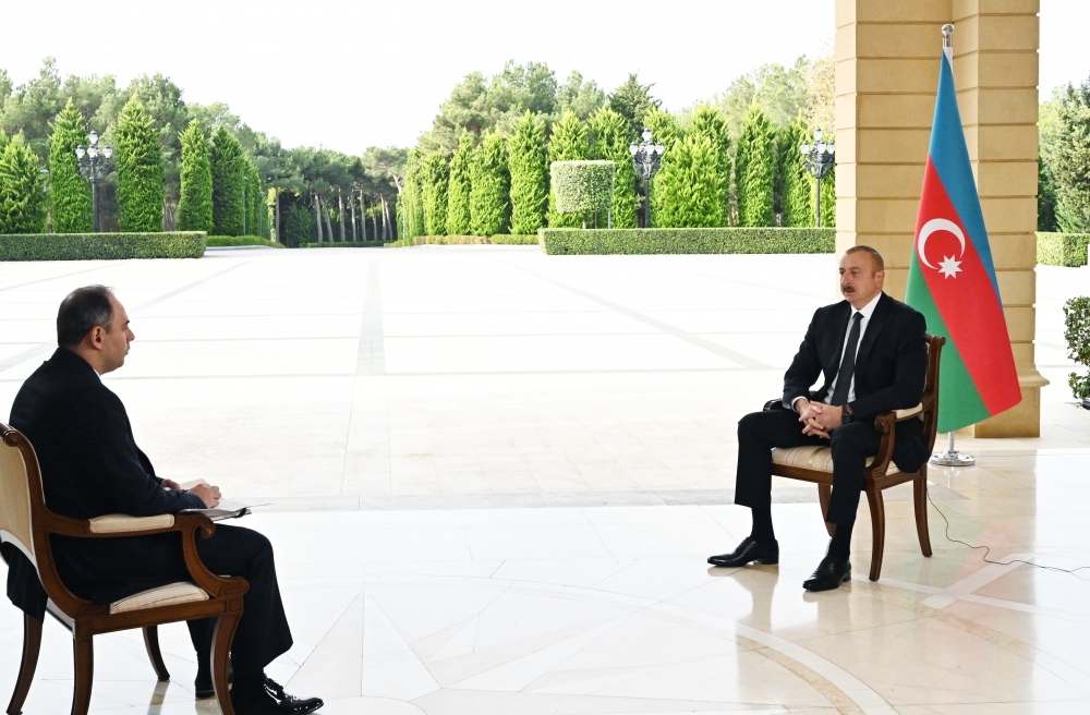 İlham Əliyev Rusiyanın "İnterfaks" agentliyinə müsahibə verib - FOTO