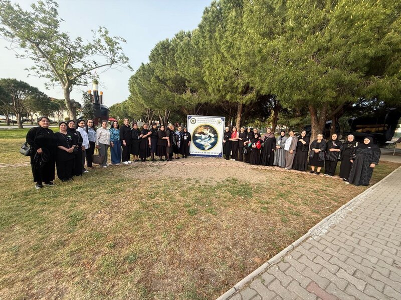 Şəhid ailələri Çanaqqala şəhərini ziyarət ediblər - FOTOLAR