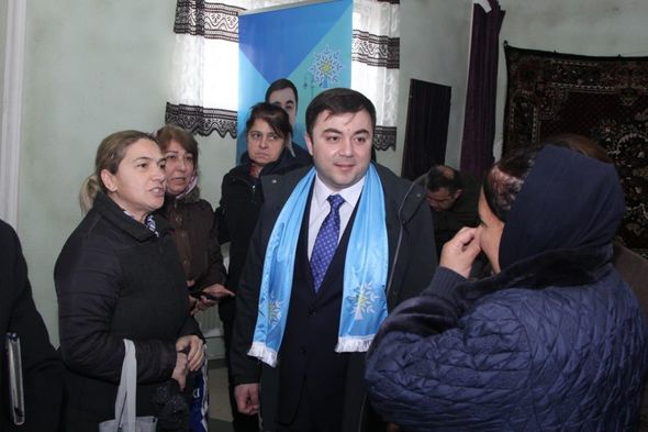 Emin Hacıyev seçiciləri ilə görüşüb - FOTO
