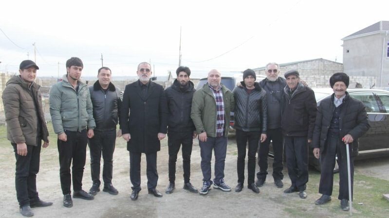 Bir fotosu ilə məşhurlaşan Sərvərə ev müjdəsi - FOTO