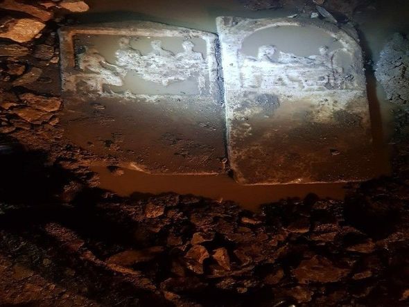 Yağış bir neçə əsrlik məzarları ortaya çıxardı - FOTO
