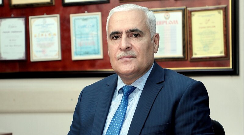 Vüqar Rəhimzadə: 