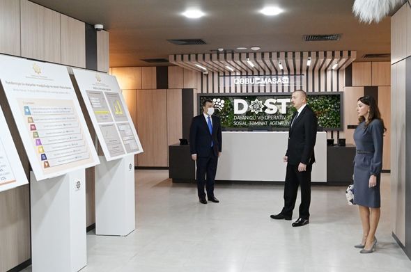 İlham Əliyev və Mehriban Əliyeva Bakıda DOST mərkəzinin açılışında - YENİLƏNİB + FOTO