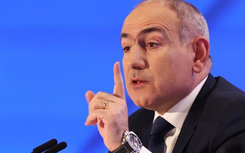 Paşinyandan kilsələrlə bağlı qərar