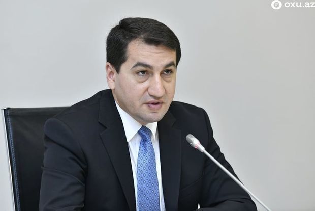 Hikmət Hacıyev: "Ermənistanın terrorçu qüvvələri Azərbaycana qarşı istifadəsinə adekvat reaksiya verilməlidir