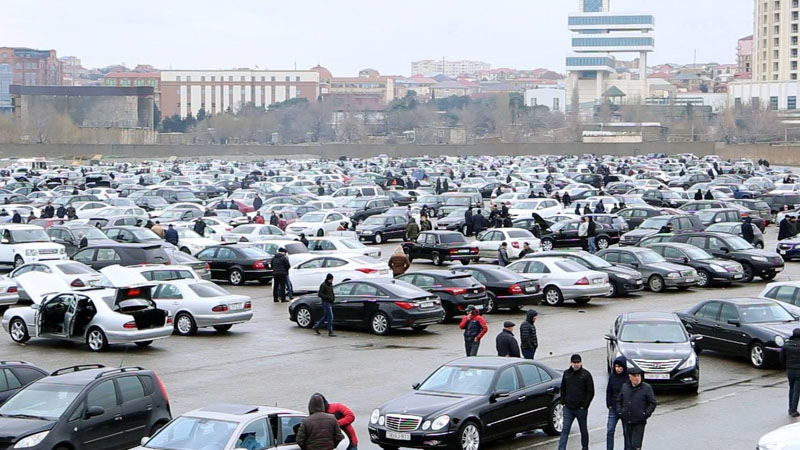 Azərbaycanda avtomobillərin qiyməti yenidən BAHALAŞIR