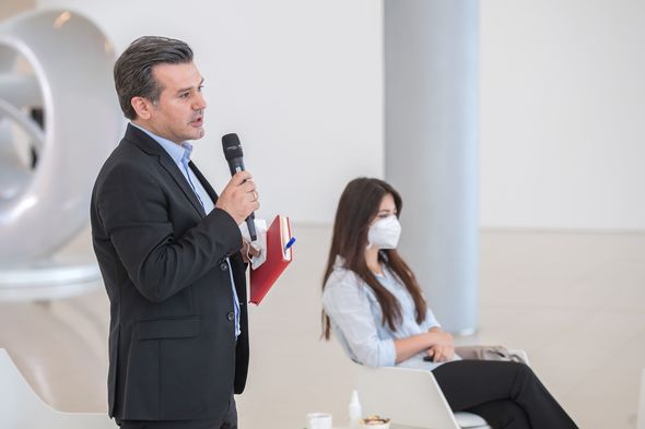 Prezidentin köməkçisi Anar Ələkbərov media nümayəndələri ilə görüşdü - FOTO