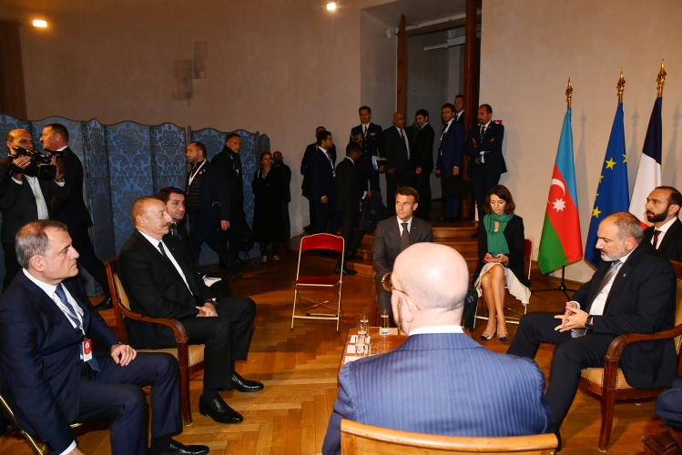 Praqa sammitinin SÜLH sazişi və Zəngəzur DƏHLİZİ hissəsi... - 