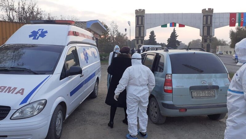 Ağstafada evdən icazəsiz çıxan koronavirus xəstələri saxlanılıb - FOTO - VİDEO