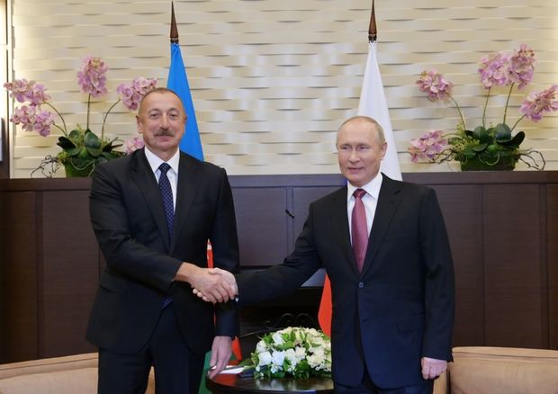 İlham Əliyevlə Putin arasında telefon danışığı oldu