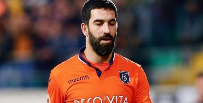 Arda Turan karyerasını başa vurdu