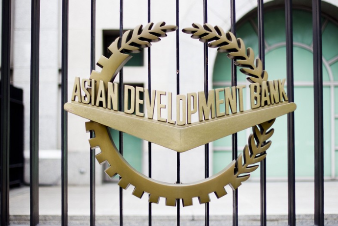 Asiya İnkişaf Bankı ilk dəfə Azərbaycan valyutasında İSTİQRAZ BURAXIB