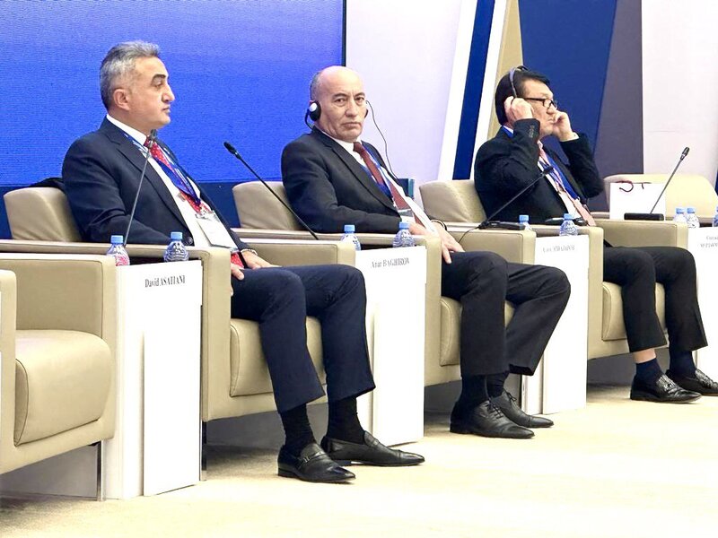 Vəkillər Kollegiyasının nümayəndə heyəti Qazaxıstanda keçirilən VII Beynəlxalq Vəkillər Forumunda iştirak edib