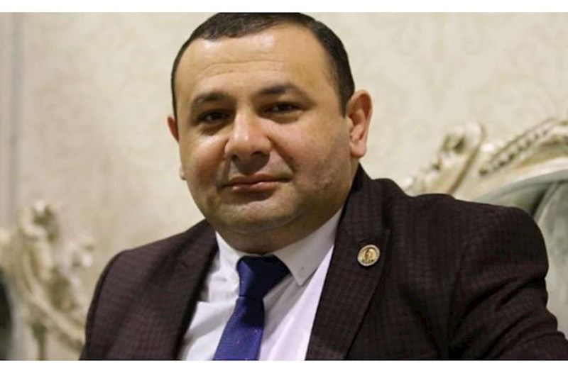 Mənə müəllim deməlisiniz, çünki...' - Aşıq Namiqdən aparıcıya irad