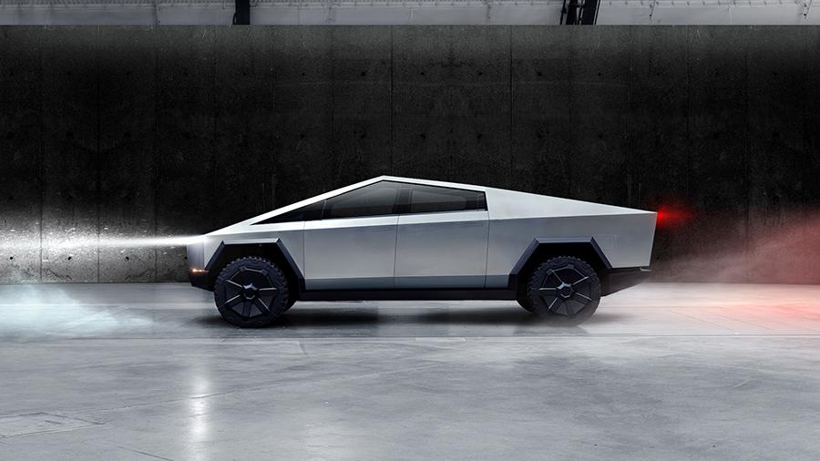 Moskva küçələrində əldəqayırma "Tesla Cybertruck" peyda oldu – VİDEO