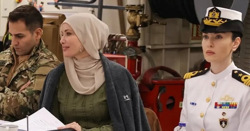 İllər sonra ekrana dönən aktrisa çəkiliş meydançasında - FOTOLAR