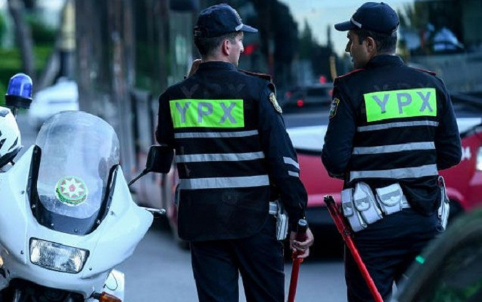 Zərdabda axundun oğlu içkili maşın idarə etdiyi üçün saxlanılıb 