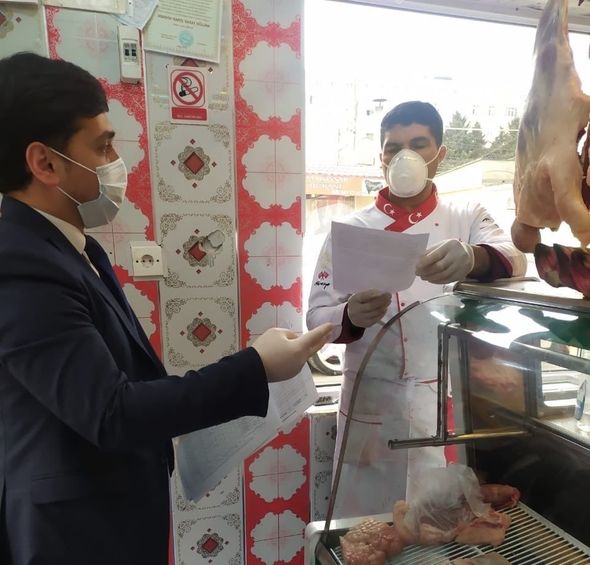 Bakıda heyvan kəsimi və satışı məntəqələrində iyrənc mənzərə - FOTO