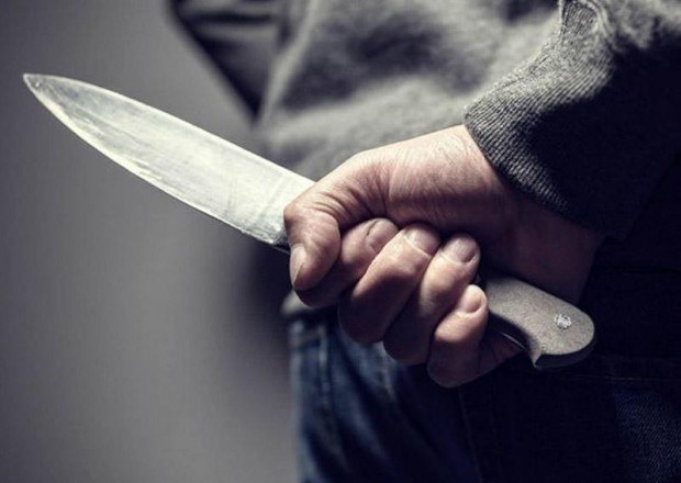 Sumqayıtda 16 yaşlı gənc bıçaqlandı