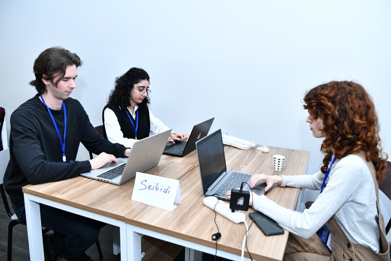 Tələbələr üçün 