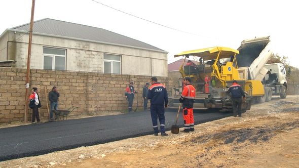 Dövlət başçısının sərəncamlarına əsasən 17 qəsəbənin daxili yolları təmir edilir - FOTO