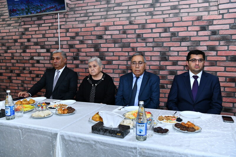 ADNSU-da 30 aprel terror qurbanları anılıb - FOTOLAR