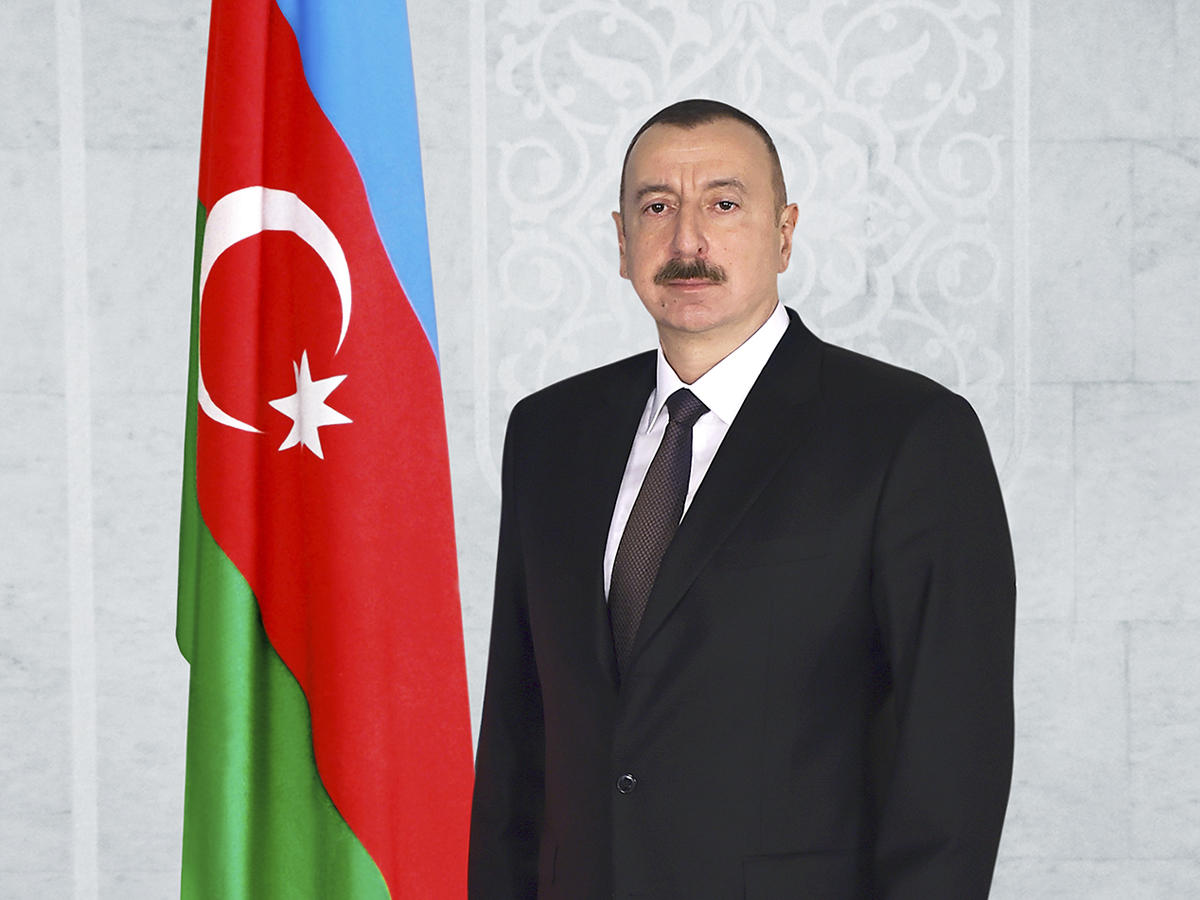 Prezident hərbi qulluqçuları təltif etdi - SİYAHI
