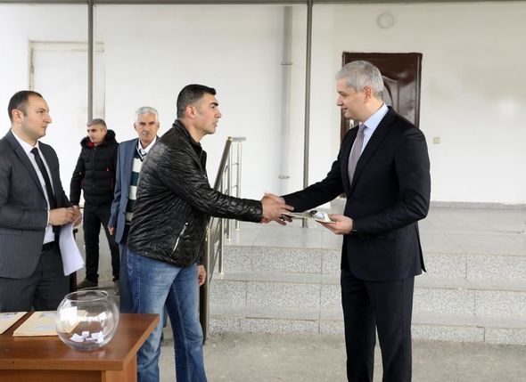Daha 27 şəhid ailəsi və Qarabağ müharibəsi əlilinə mənzil verildi - FOTO/VİDEO