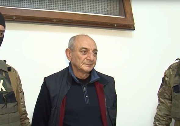 Ədaləti özümüz təmin edirik