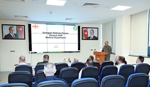 Azərbaycan və Gürcüstan hərbi tibb mütəxəssisləri arasında görüş keçirilib - FOTOLAR