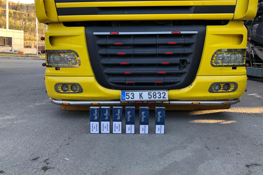 Gömrük nəzarətindən gizlədilən külli miqdarda siqaret aşkarlanıb