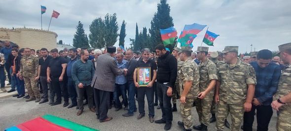 Şəhidimiz Göygöldə dəfn edildi - FOTO