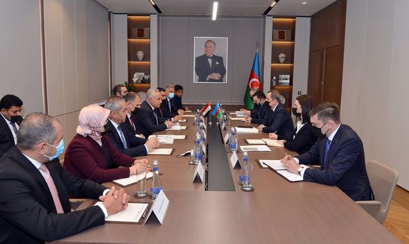 Ceyhun Bayramov İraq Parlamentinin Xarici əlaqələr komitəsinin sədri ilə görüşüb - FOTO 